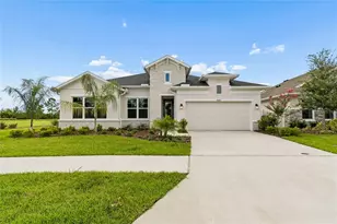 31351 Westbury Ests Ave, Wesley Chapel, FL 33545 - Photo 2