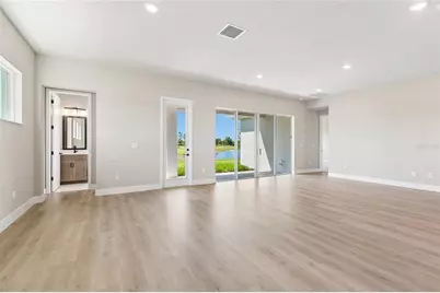 31351 Westbury Estates Avenue, Wesley Chapel, FL 33545 - Photo 10