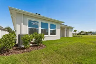 31351 Westbury Ests Ave, Wesley Chapel, FL 33545 - Photo 36