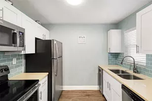 17035 Gulf Blvd, Saint Petersburg, FL 33708 - Photo 14