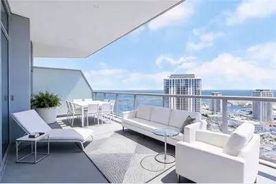 400 Central Avenue #3606, Saint Petersburg, FL 33701 - Photo 2