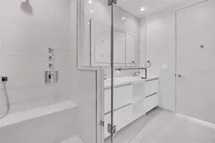 400 Central Ave, Saint Petersburg, FL 33701 - Photo 34