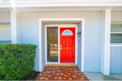 13840 94th Avenue, Seminole, FL 33776 - Photo 2