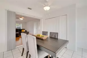 13840 94th Ave, Seminole, FL 33776 - Photo 8