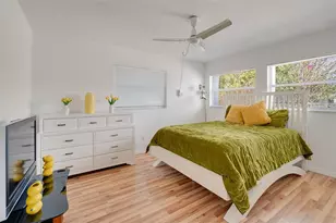 13840 94th Ave, Seminole, FL 33776 - Photo 14