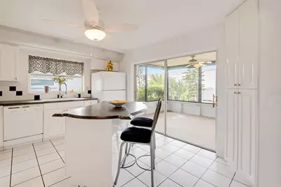 13840 94th Avenue, Seminole, FL 33776 - Photo 10