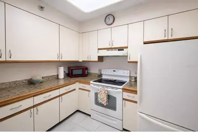 2333 Feather Sound Drive #B406, Clearwater, FL 33762 - Photo 12