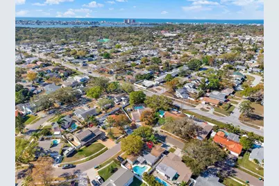 8301 Monarch Circle, Seminole, FL 33772 - Photo 32