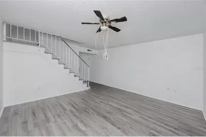 14422 Reuter Strasse Circle #112, Tampa, FL 33613 - Photo 8