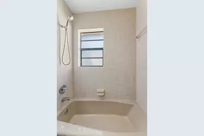 10730 Drummond Road, Tampa, FL 33615 - Photo 26