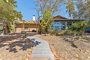 10730 Drummond Rd, Tampa, FL 33615 - Photo 36