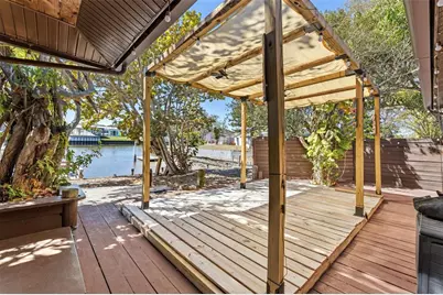 10730 Drummond Road, Tampa, FL 33615 - Photo 6