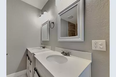 [Address not provided], Land O Lakes, FL 34639 - Photo 8