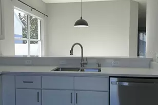 1329 Avonwood Ct, Lutz, FL 33559 - Photo 6