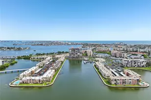 7300 Sun Island Dr S, South Pasadena, FL 33707 - Photo 4