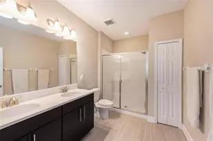 9152 Fox Sparrow Rd, Tampa, FL 33626 - Photo 16