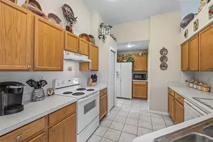 29338 Marker Loop, San Antonio, FL 33576 - Photo 12