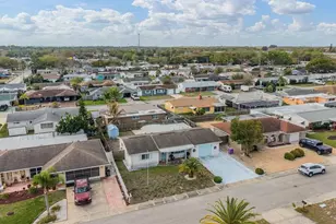 5700 Perkin Dr, New Port Richey, FL 34652 - Photo 28