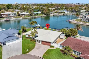 4310 40th St S, Saint Petersburg, FL 33711 - Photo 1