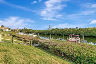 8734 54th Ave W, Bradenton, FL 34210 - Photo 10