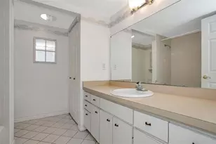 8734 54th Ave W, Bradenton, FL 34210 - Photo 28