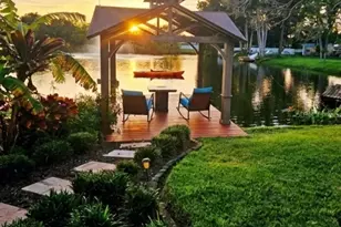 5564 N 63rd Way N, Saint Petersburg, FL 33709 - Photo 2