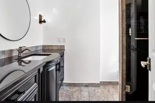 5564 N 63rd Way N, Saint Petersburg, FL 33709 - Photo 10