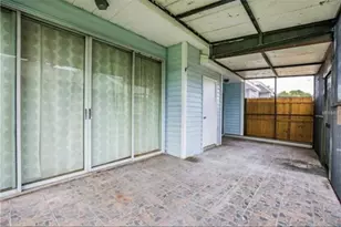 16101 Rambling Vine Dr E, Tampa, FL 33624 - Photo 22