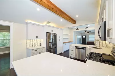 6008 N Highland Avenue, Tampa, FL 33604 - Photo 16