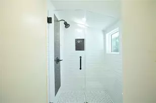 6008 N Highland Ave, Tampa, FL 33604 - Photo 32