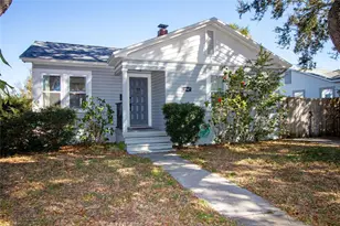 1547 35th Ave N, Saint Petersburg, FL 33704 - Photo 2