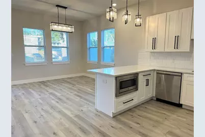 1039 53rd Avenue N, Saint Petersburg, FL 33703 - Photo 4