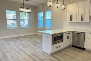 1039 53rd Ave N, Saint Petersburg, FL 33703 - Photo 4