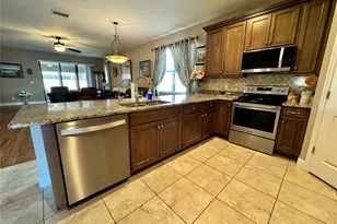 12419 Betony Ct, New Port Richey, FL 34654 - Photo 6