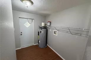 901 S Kingsway Rd, Seffner, FL 33584 - Photo 24