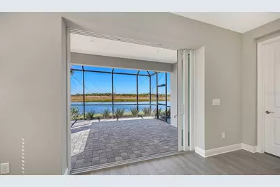 2118 Sylvester Palm Lane, Bradenton, FL 34212 - Photo 12