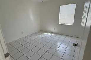 4737 56th Ave N, Saint Petersburg, FL 33714 - Photo 10