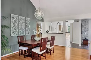 4540 Ascot Cir N, Sarasota, FL 34235 - Photo 12