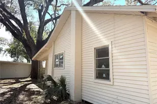 147 Bieder Ave, Sanford, FL 32773 - Photo 2