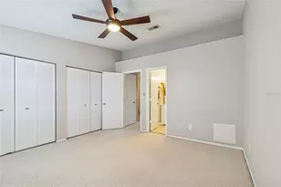 12568 Castle Hill Dr, Tampa, FL 33624 - Photo 32