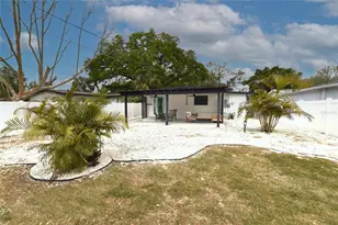 8042 36th Ave N, Saint Petersburg, FL 33710 - Photo 36