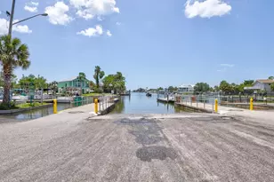 6419 W Richard Dr, Weeki Wachee, FL 34607 - Photo 48