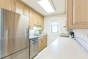 320 Lakeview St, Orlando, FL 32804 - Photo 10