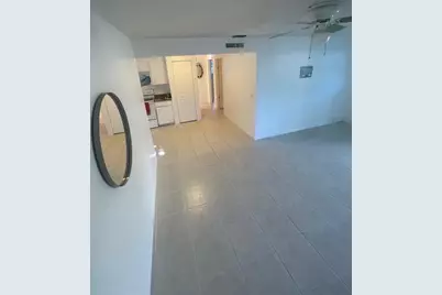 3004 Oaklawn Avenue #B, Largo, FL 33771 - Photo 4