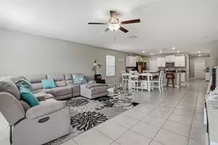 5431 Amaryllis Garden St, Ruskin, FL 33570 - Photo 16