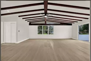 222 Willowick Ave, Temple Terrace, FL 33617 - Photo 2