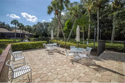 812 Amelia Court NE, Saint Petersburg, FL 33702 - Photo 44