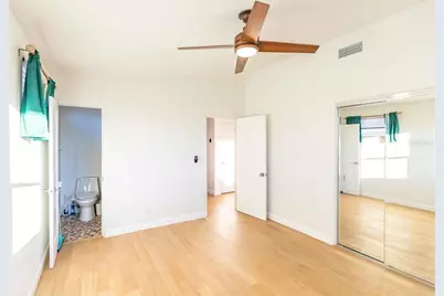 2110 Alcazar Way S, Saint Petersburg, FL 33712 - Photo 10