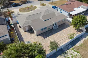 4767 26th Ave N, Saint Petersburg, FL 33713 - Photo 4