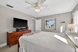 3927 48th Ave S, Saint Petersburg, FL 33711 - Photo 18